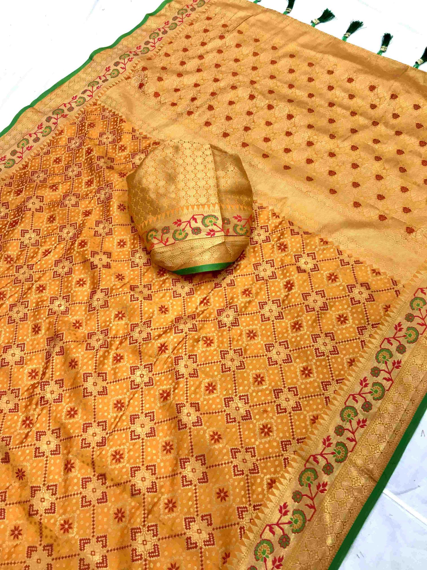 Banarasi Kesh182 Glanza Silk Sarees  Banarasi Patola Traditional Sarees