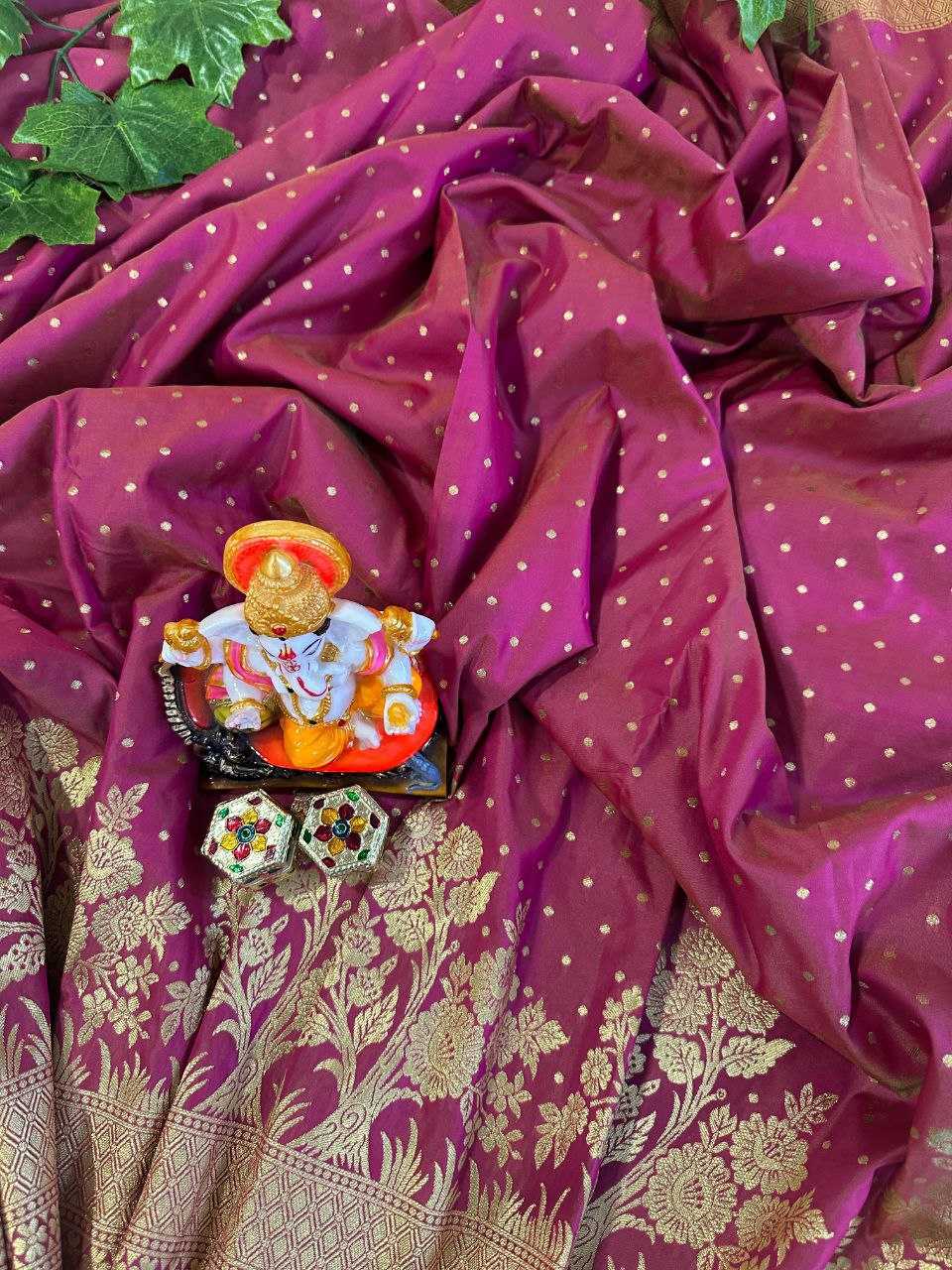 Banarasi Soft Silk Rae Along  Sarees