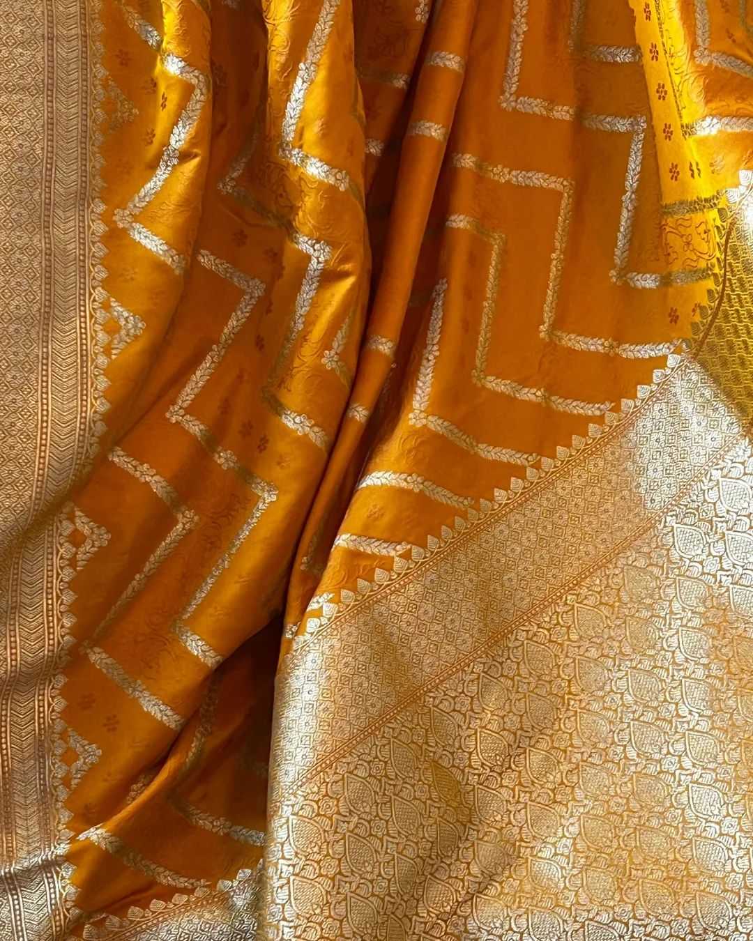 Banarasi Soft Silk Ral 345 Silk Sarees  Banarasi Silk Soft Silk Traditional Sarees