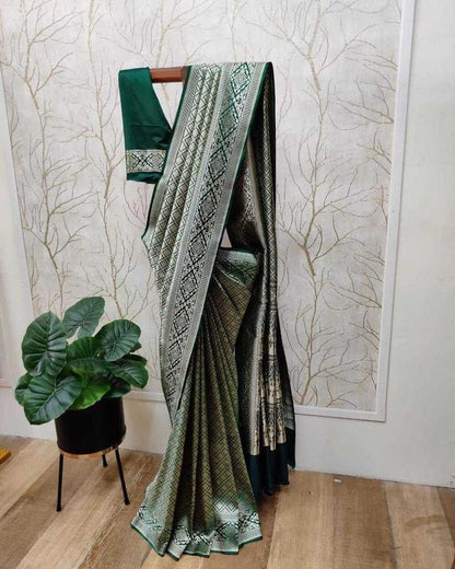 Banarasi Soft Silk Ras 4082  Sarees