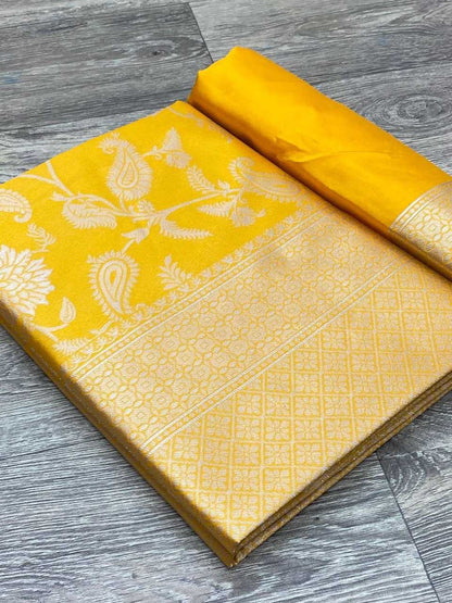 Banarasi Soft Silk Ras 4533  Sarees