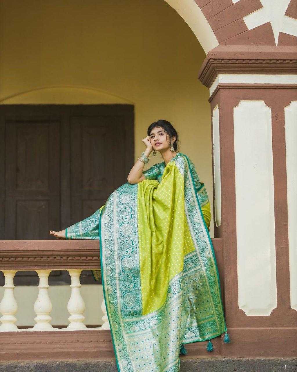 Banarasi Soft Silk Ras 50128 Silk Sarees  Banarasi Silk Soft Silk Tradtional Sarees