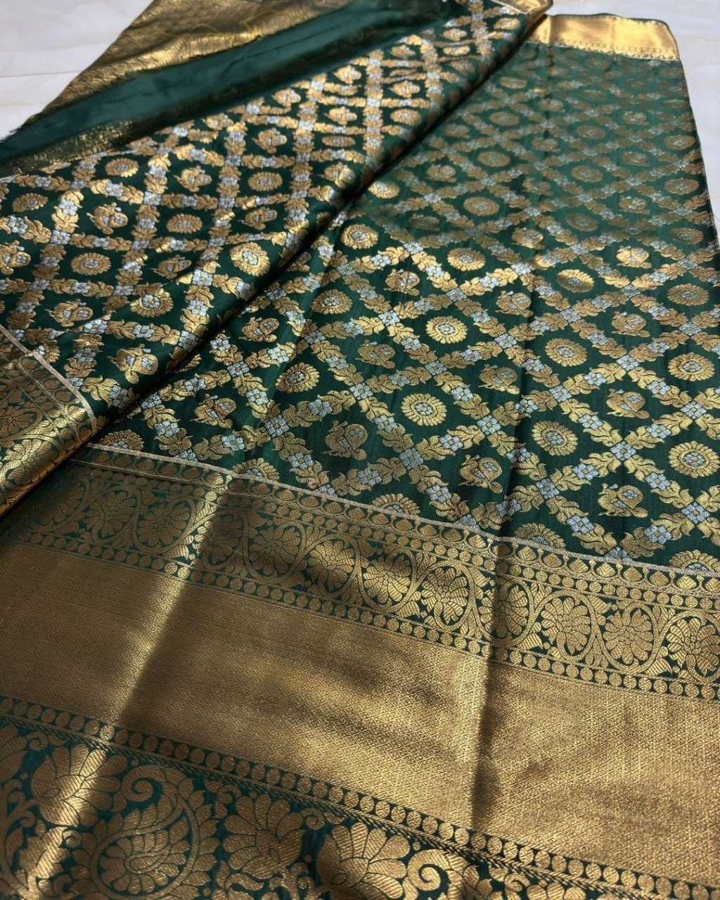 Banarasi Soft Silk Ras 5099  Sarees