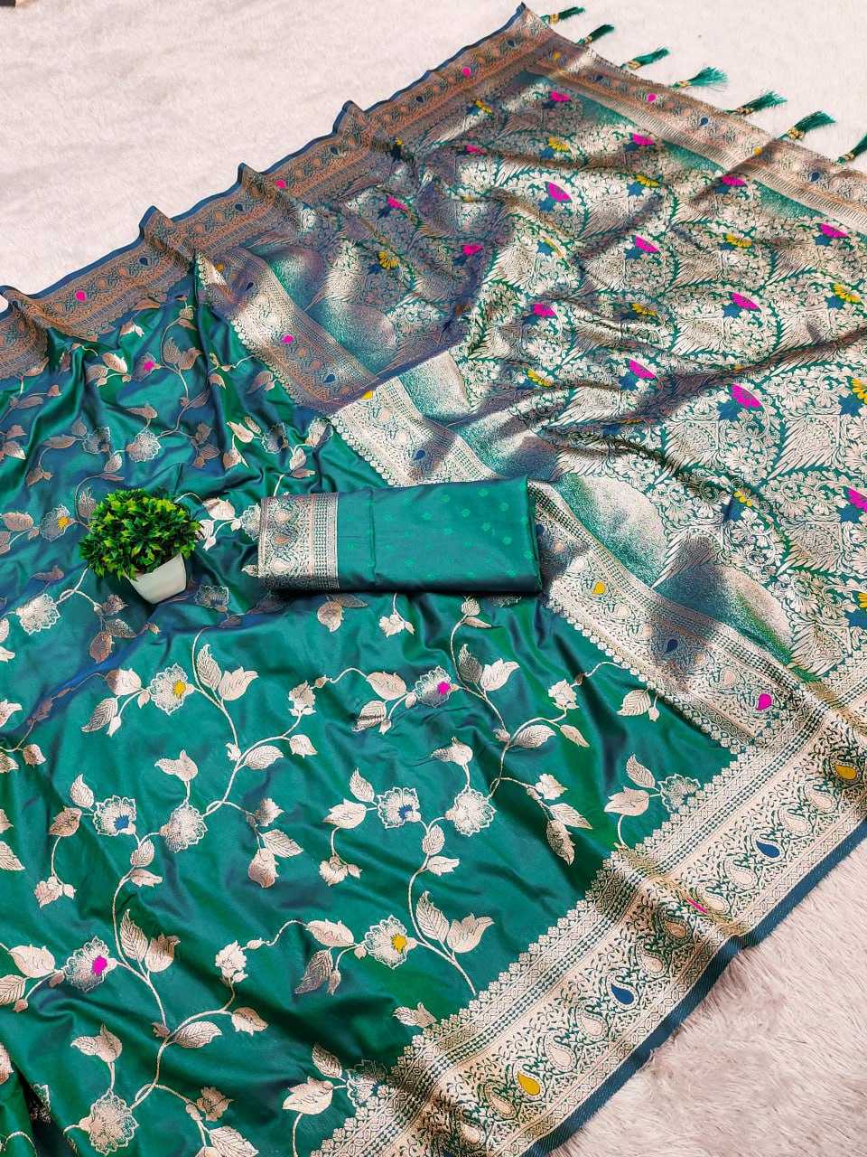 Banarasi Soft Silk Rin144 Banarasi-4 Silk Sarees  Banarasi Soft Silk Traditional Soft Silk Sarees