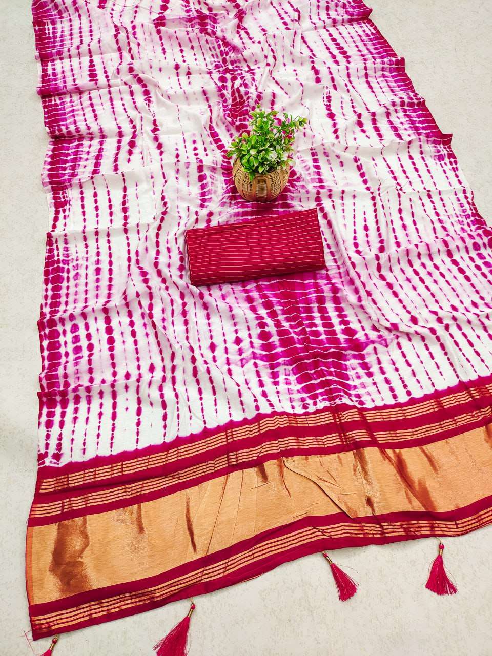 Bandhani Silk Srrt Shibori Sarees  Printed Ladies Bandhani Bandhej Sarees