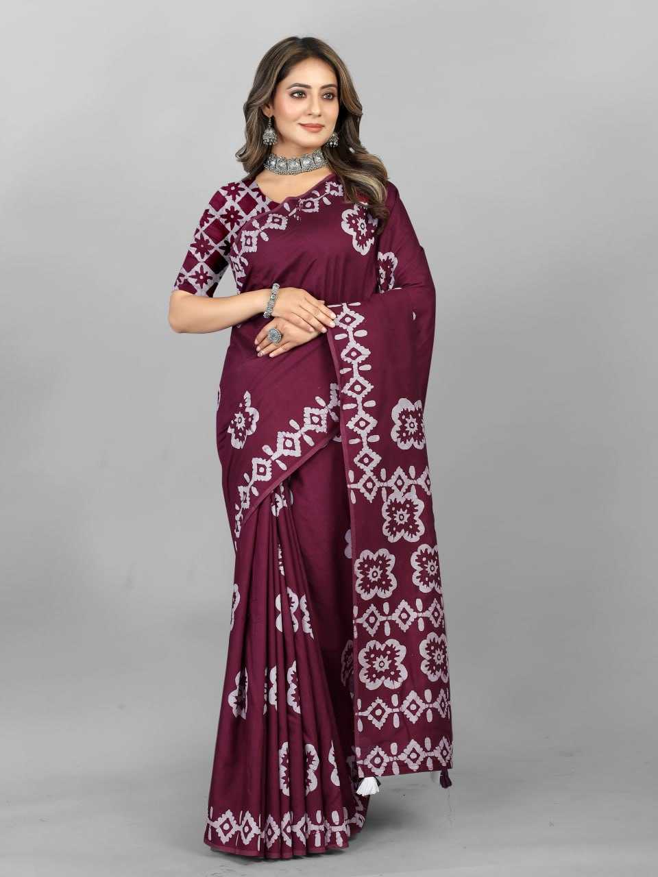 Batik Srrt Hand Wax Batik5 Sarees  Printed Ladies Batik Sarees