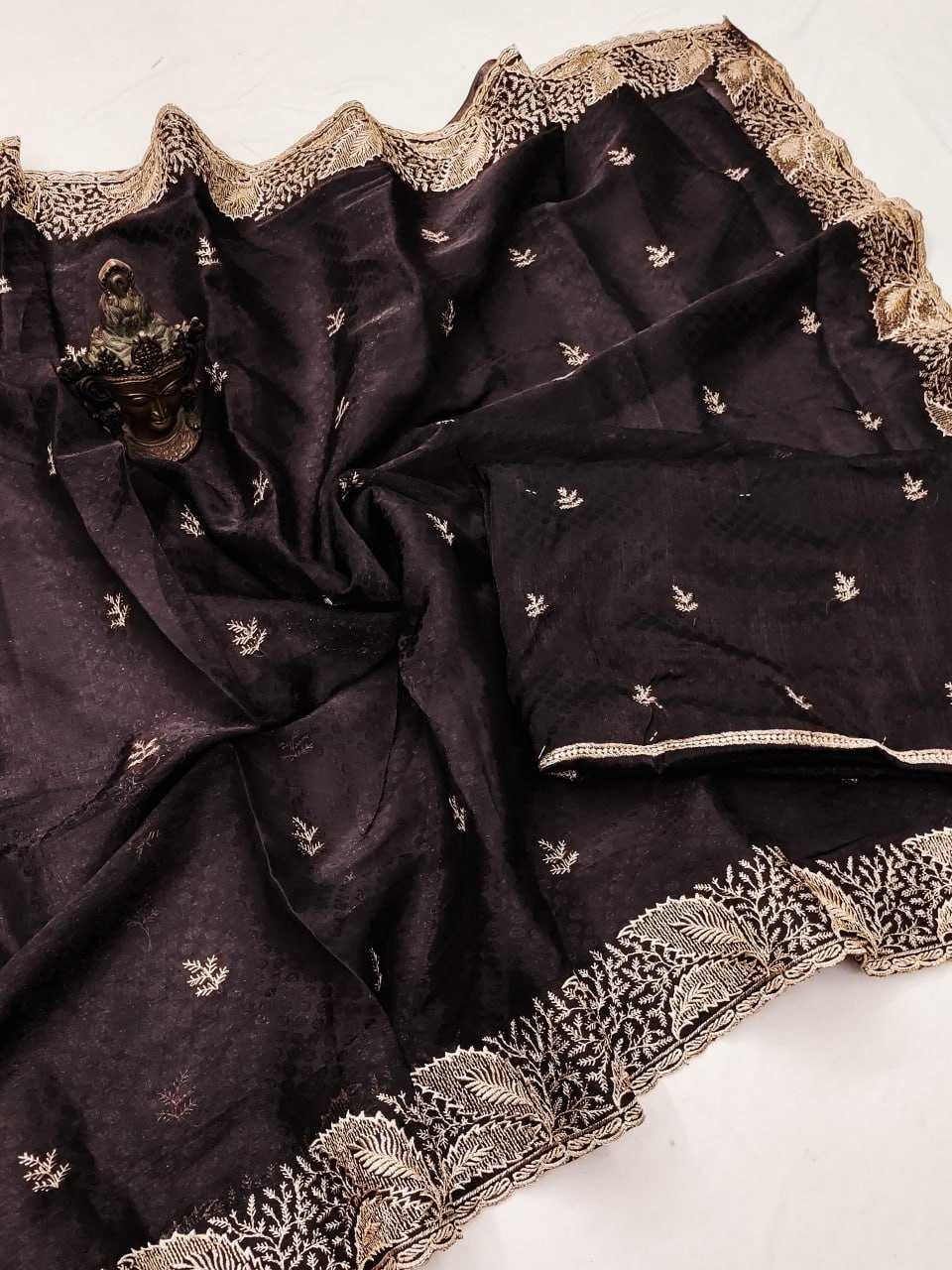 Burberry Silk Rgk 10 Sarees  Fancy Ladies Designer Sarees E