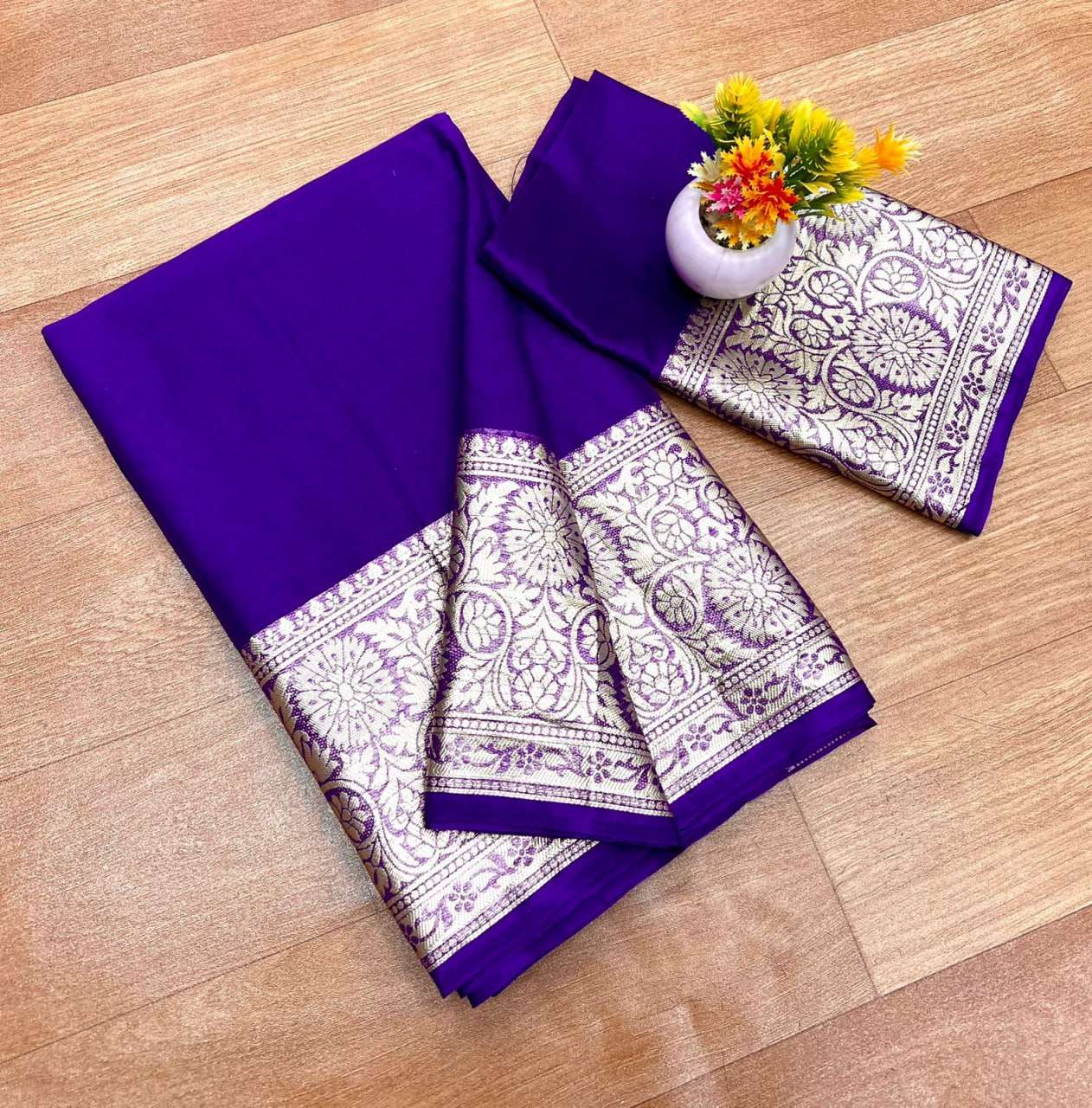 Chiffon Rin104 Ape67 Sarees  Ladies Chiffon Zari Border Lightweight Sarees