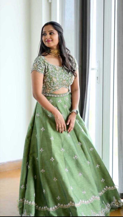 Chinon Kesh120 147 Lehengas  Traditional Silk Embroidered Lehengas