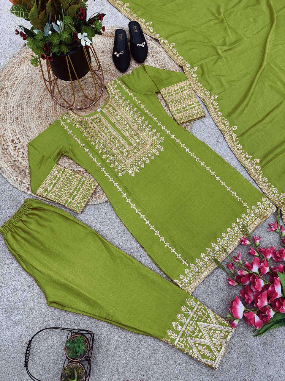 Chinon Silk Kesh123 5151 Suits & Dresses Islamic Clothing  Pakistani Embroidery Party Wear Ladies Silk Suits