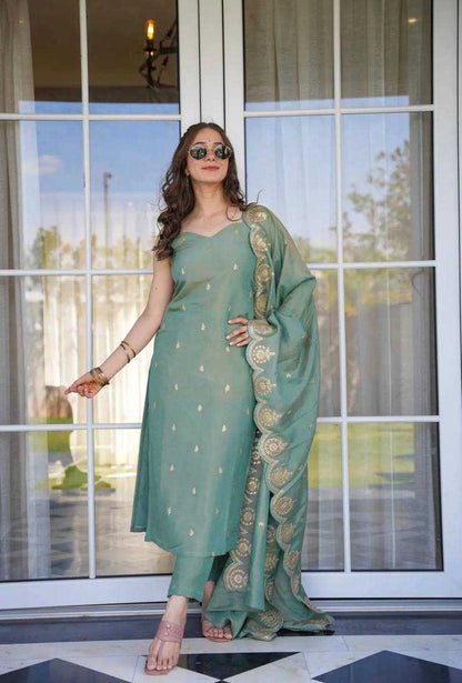 Chinon Silk Kesh123 5154 Suits & Dresses  Ladies Embroidery Ladies Silk Party Wear  Suits