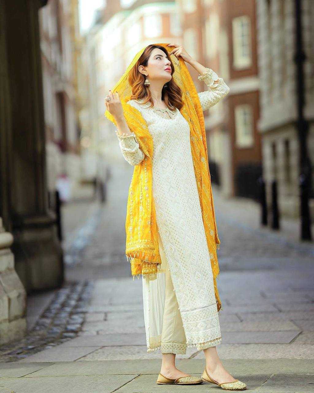 Chinon Silk Kesh141 146 Suits & Dresses Islamic Clothing  Pakistani Embroidery Palazzo Ladies Silk Suits