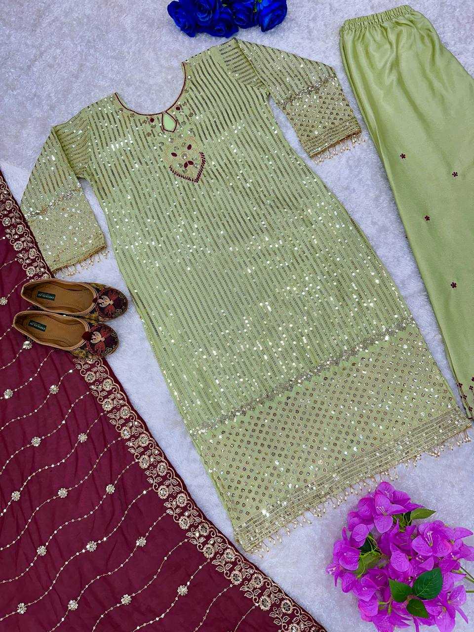 Chinon Silk Kesh148 045 Suits & Dresses Islamic Clothing  Embroidery Pakistani Ladies Silk Party Wear Suits