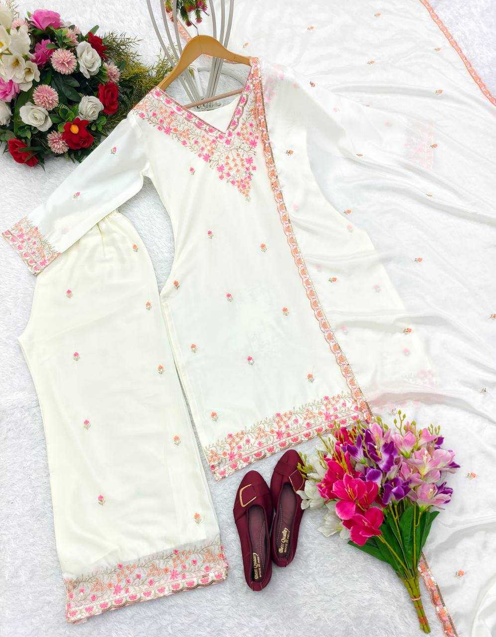 Chinon Silk Kesh156 1111 Suits & Dresses Islamic Clothing  Pakistani Embroidery Ladies Silk Ladies Party Wear Suits