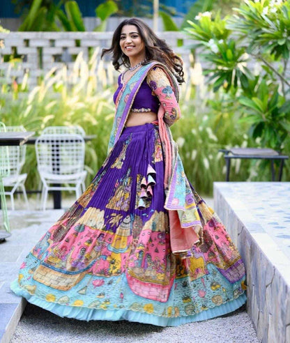 Chinon Silk Rtx Lahenga  Lehengas