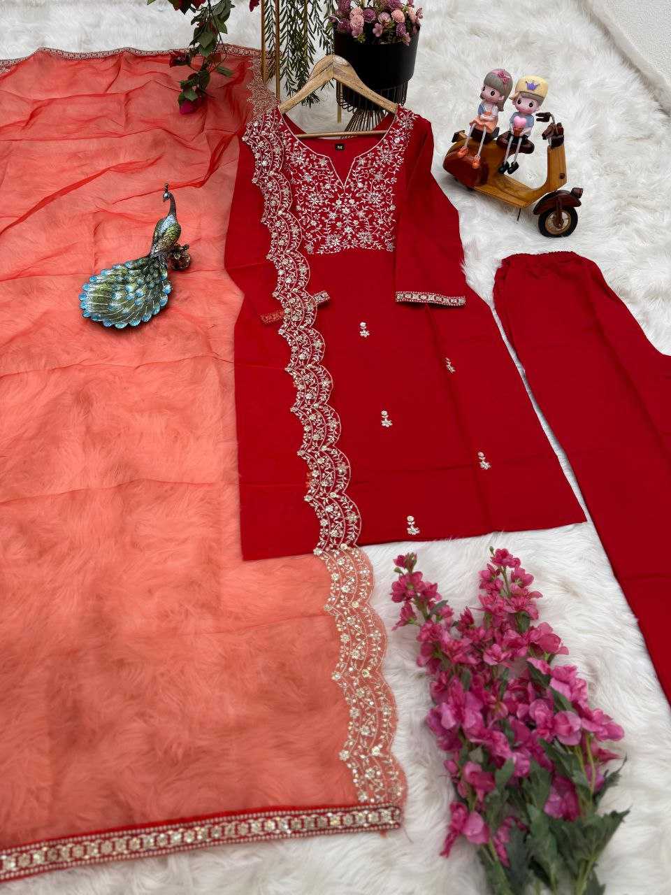 Cotton Kesh158 5034 Suits & Dresses  Ladies Embroidery Cotton Ladies Party Wear Suits