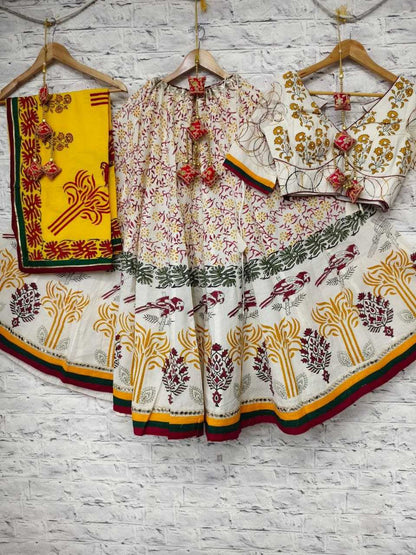 Cotton Kesh179 Ahb63 Lehengas  Traditional Printed White Lehengas