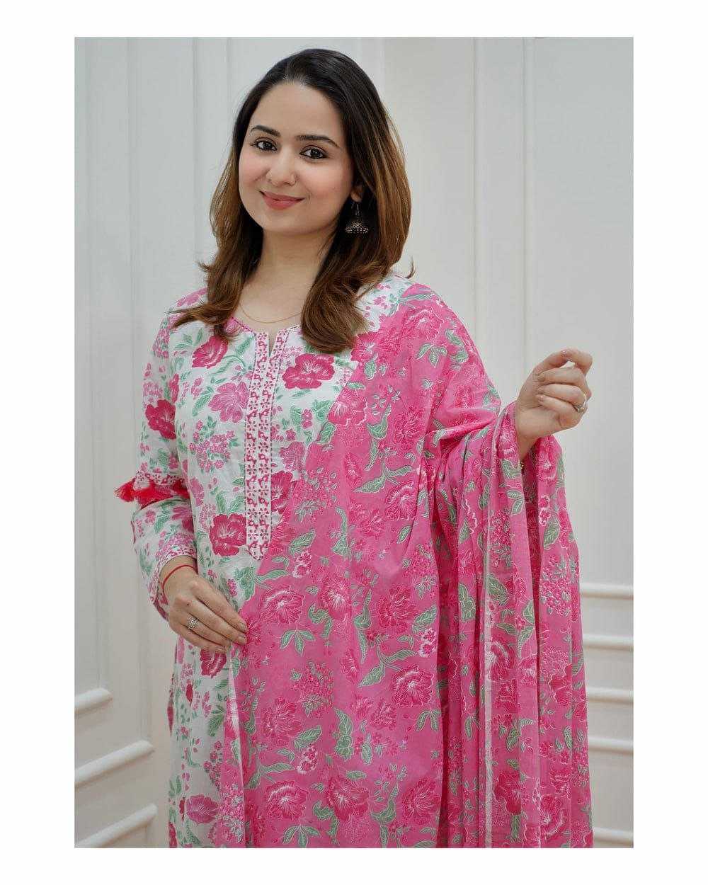 Cotton Kesh179 Ahb70 Suits & Dreeses  Ladies Printed Cotton Long Kurtis Suits