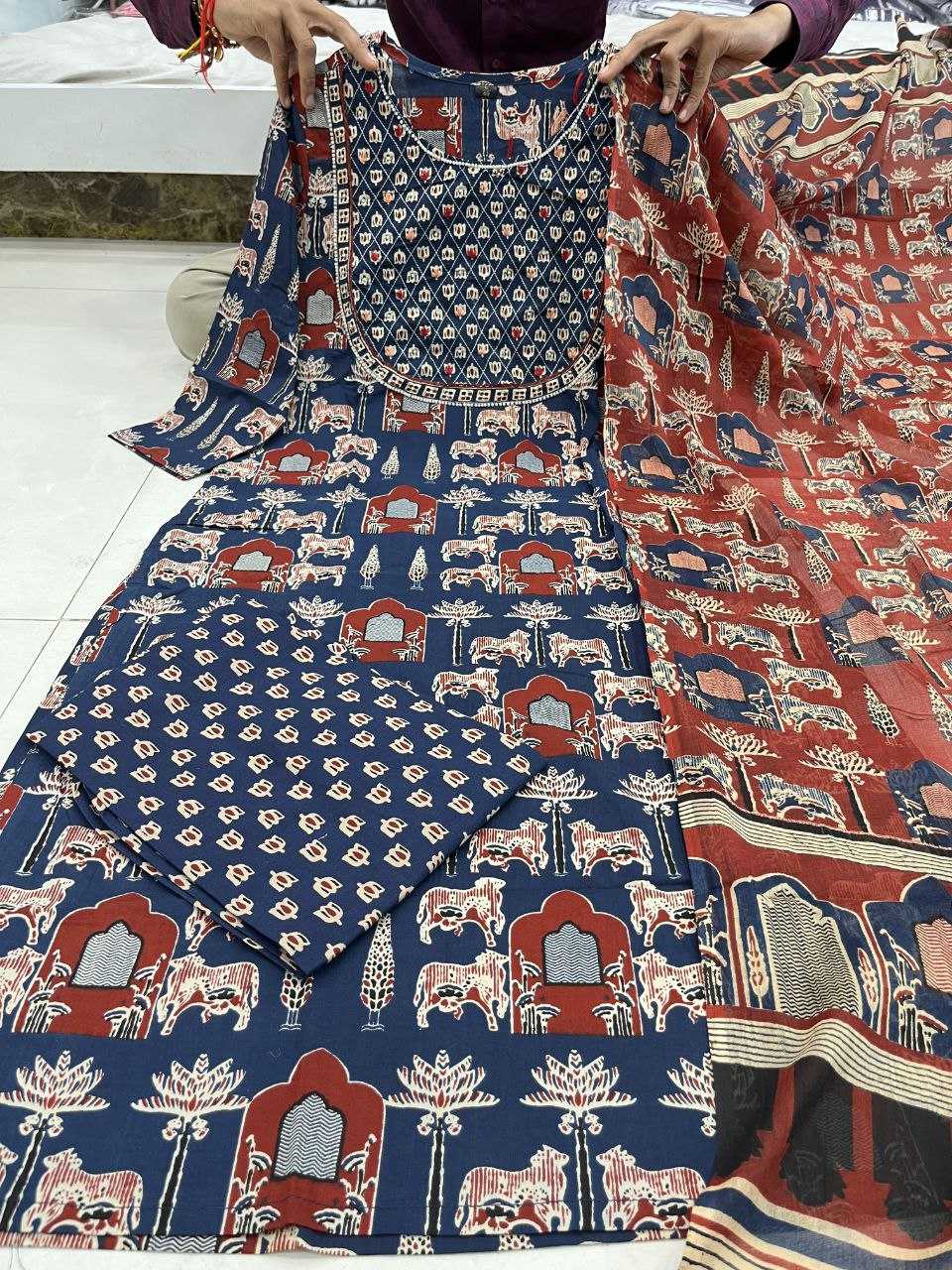 Cotton Kesh209 Bhc09 Suits & Dresses  Printed Cotton Handloon Suit