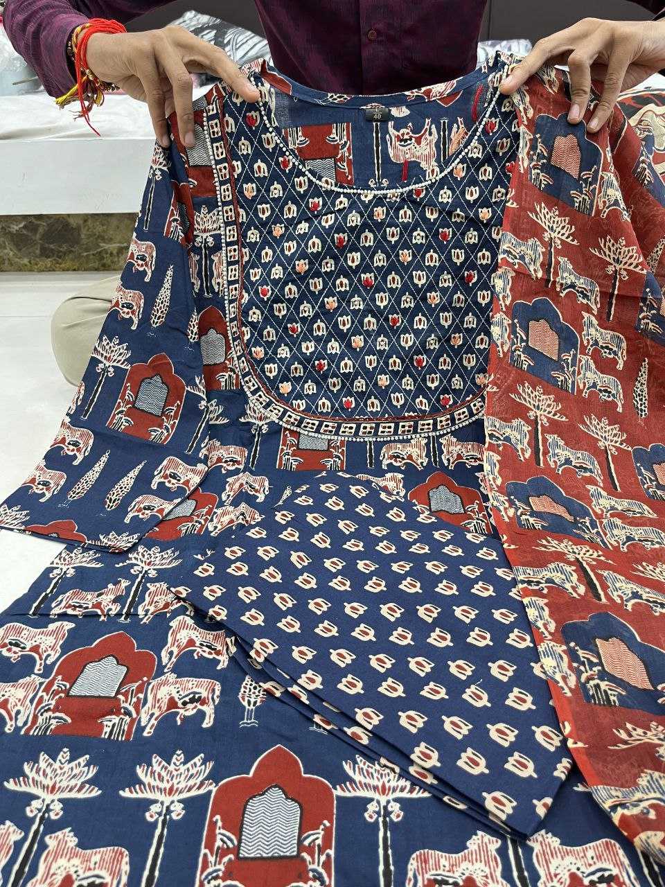 Cotton Kesh209 Bhc09 Suits & Dresses  Printed Cotton Handloon Suit