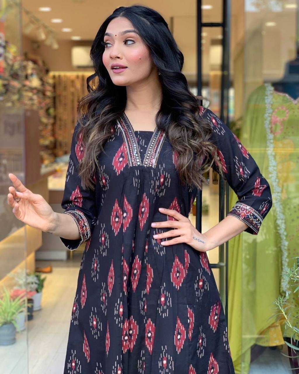 Cotton Kesh211 Ldy43 Suits & Dresses  Ladies Printed Cotton Anarkali Long Kurtis Black Salwar Suits