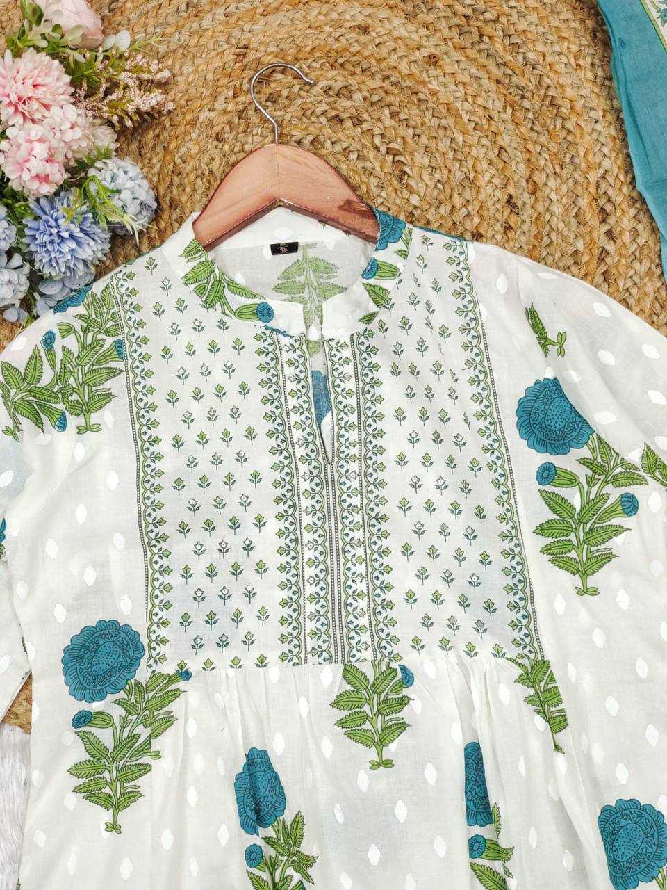 Cotton Kesh211 Ldy97 Suits & Dresses  Printed Coton Anarkali Straight Cut Long Kurtis Suits