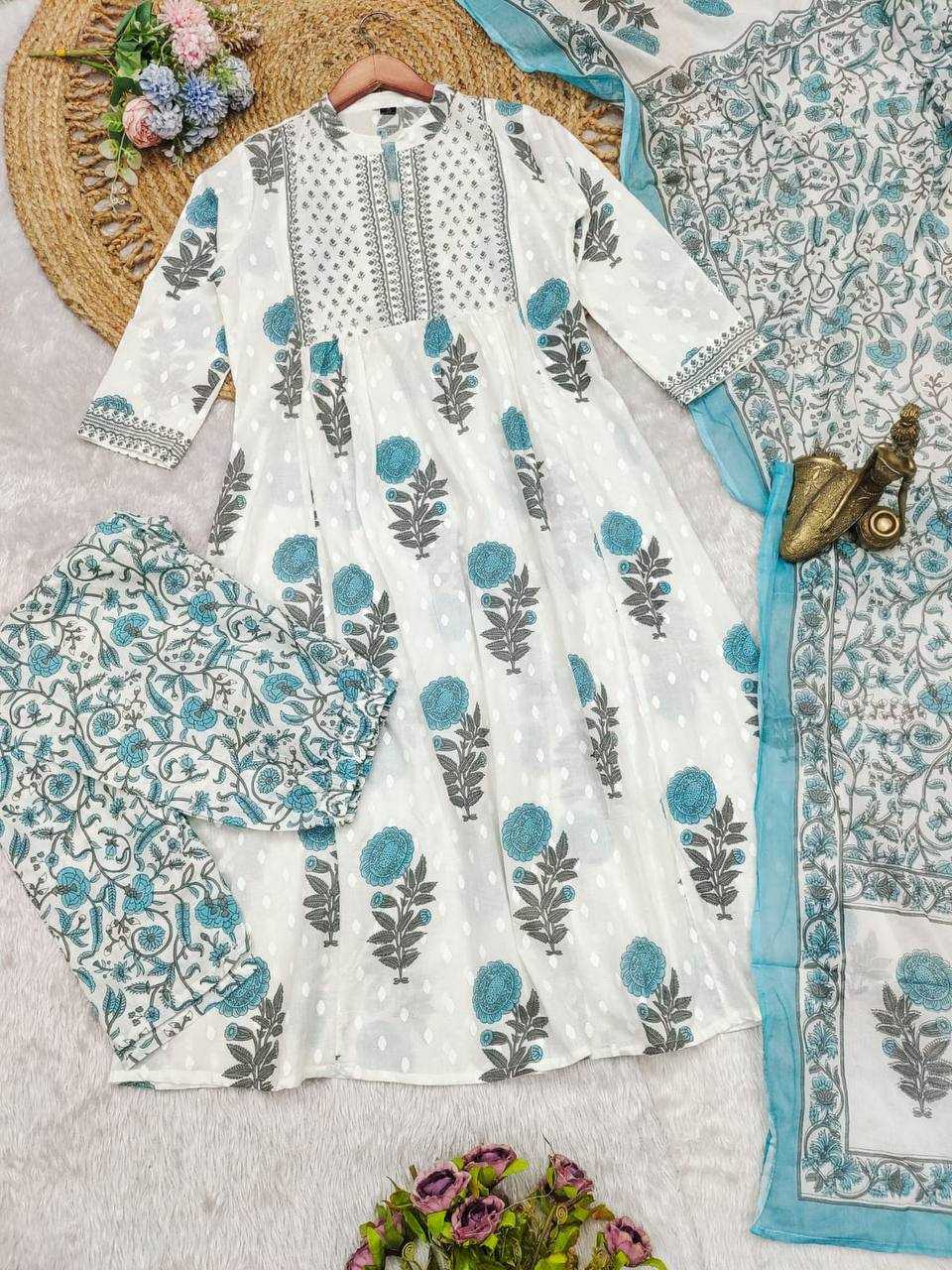 Cotton Kesh211 Ldy97 Suits & Dresses  Printed Coton Anarkali Straight Cut Long Kurtis Suits