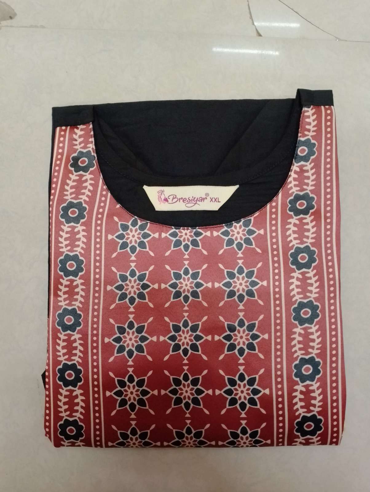 Cotton Rin158 Laxmi Kurtis  Short Printed Cotton Ladies Kurtis