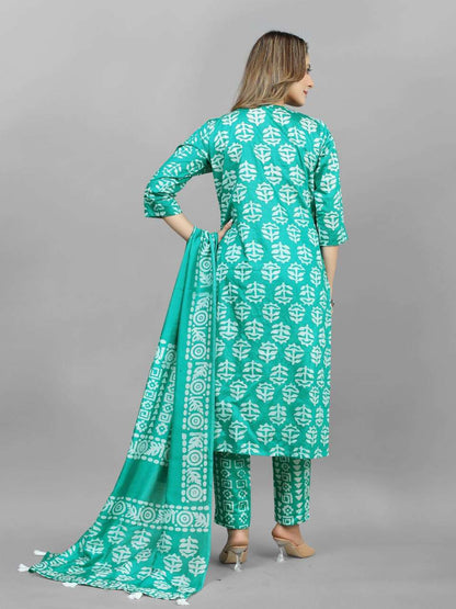 Cotton Srrt Batik Suits & Dresses  Printed Cotton Ladies Silk Suits