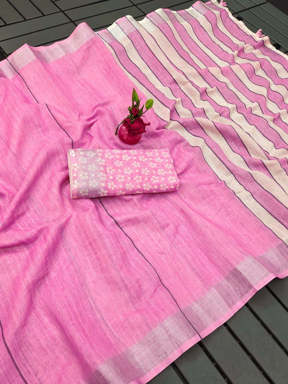 Cotton Srrt Linen Cotton2 Sarees  Printed Ladies Cotton Linen Sarees