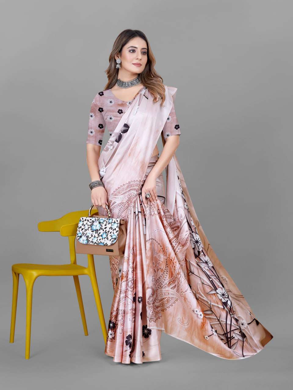 Crepe Srrt Japan Crape4 Sarees  Printed Ladies Crepe Satin Sarees