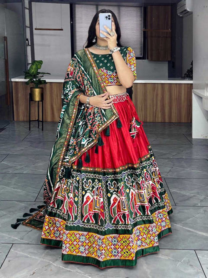 Dola Silk Gro 8018 Lehengas  Traditional Navratri Chaniya Choli Printed Lehengas