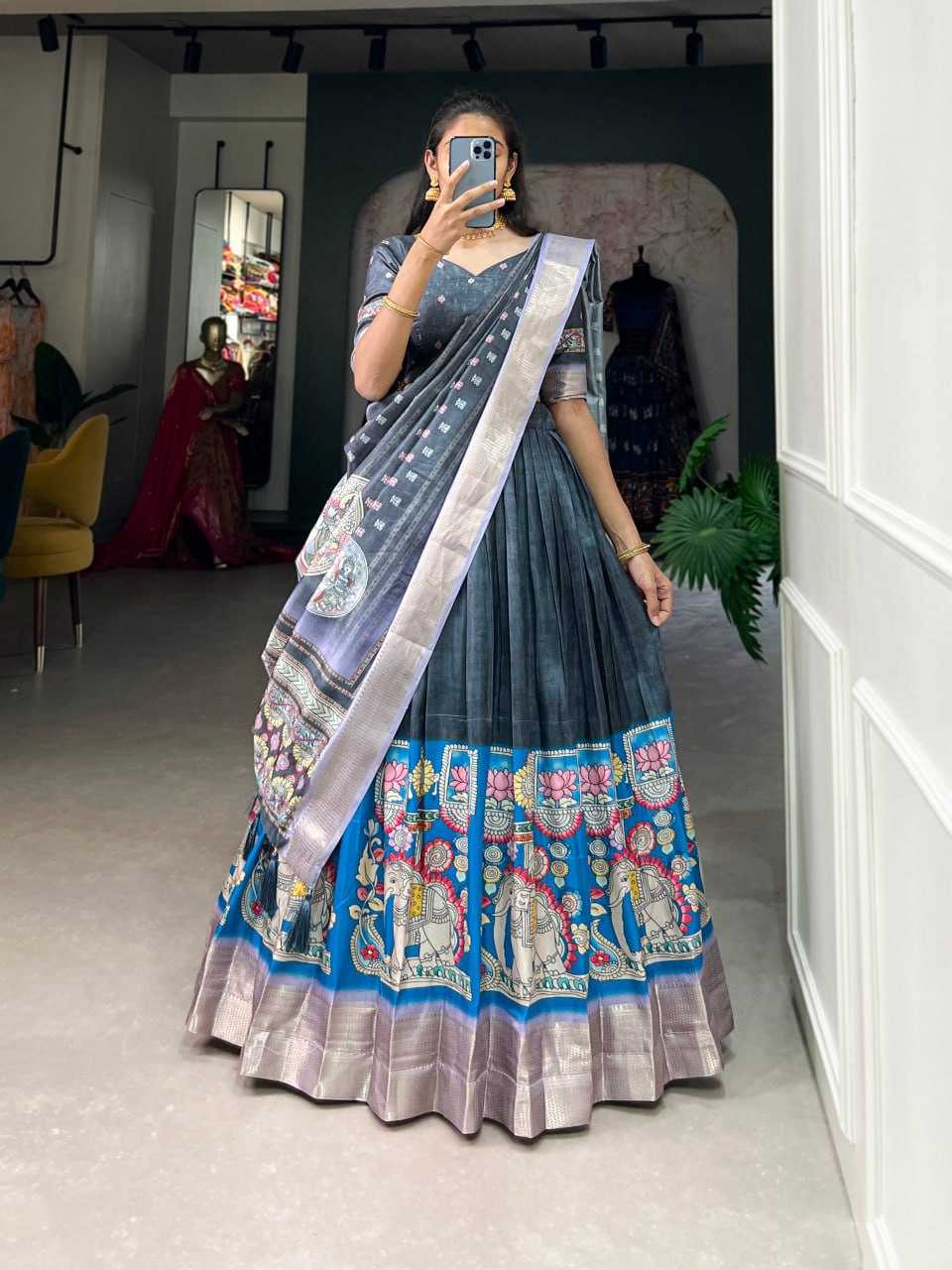 Dola Silk Lcb Gajgamini  Lehengas