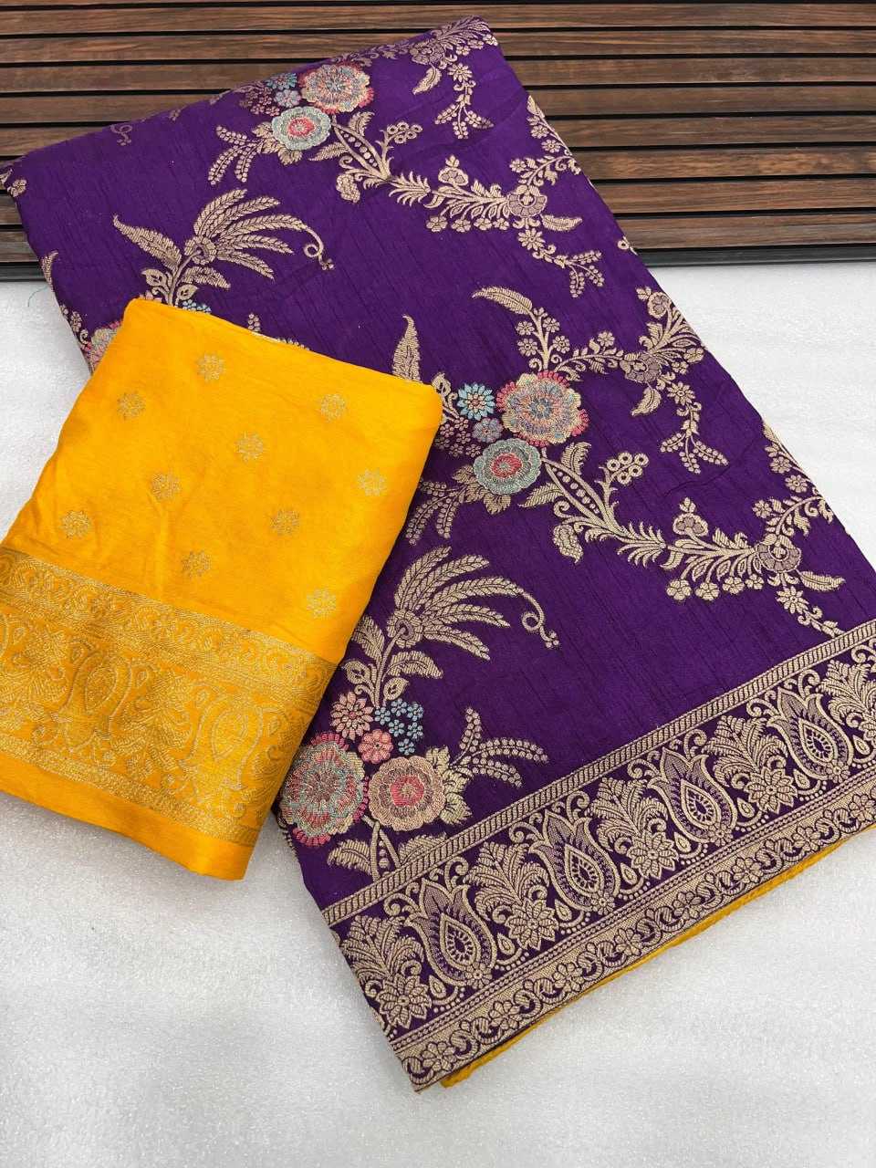 Dola Silk Rnnc Elegant  Saree