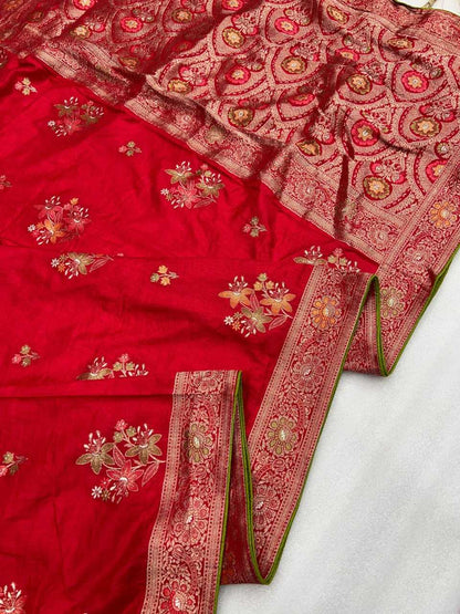 Dola Silk Rnnc Pairs  Sarees