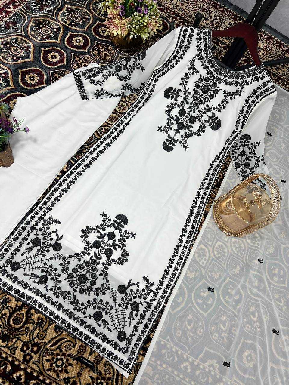 Faux Georgette Kesh122 368 Suits & Dresses Islamic Clothing  Pakistani Embroidery Georgette Ladies Party Wear Suits