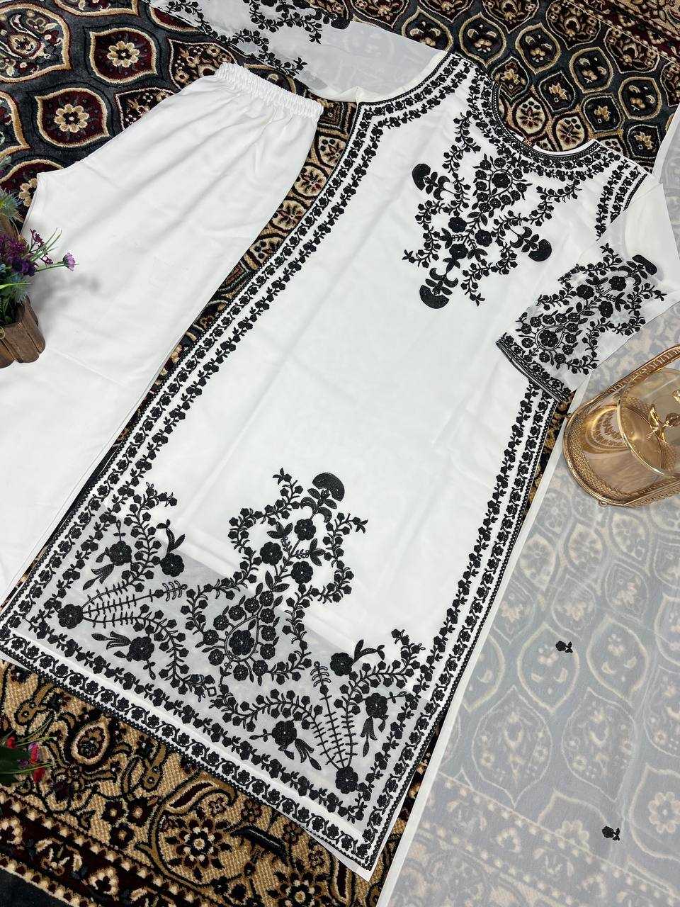 Faux Georgette Kesh122 368 Suits & Dresses Islamic Clothing  Pakistani Embroidery Georgette Ladies Party Wear Suits