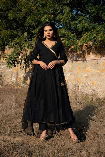 Faux Georgette Kesh211 Ldy08 Gowns  Embroidered Anarkali Long Georgette Gowns With Dupatta Black Gowns