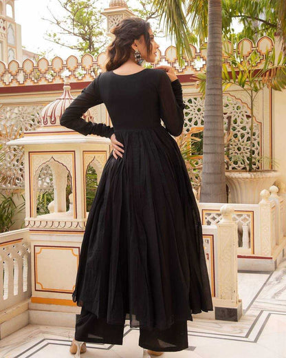 Faux Georgette Kesh211 Ldy76 Gowns  Embroidery Anarkali Long Georgette Gowns With Dupatta Black Gowns