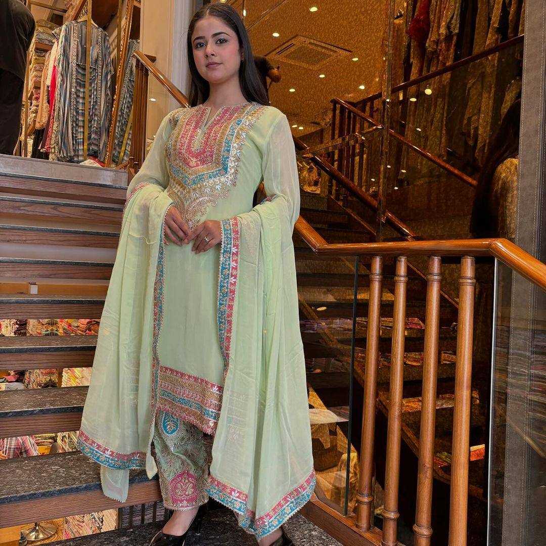 Faux Georgette Rnf 1210 Suits Islamic Clothing  Ladies  Pakistani Embroidery Suits