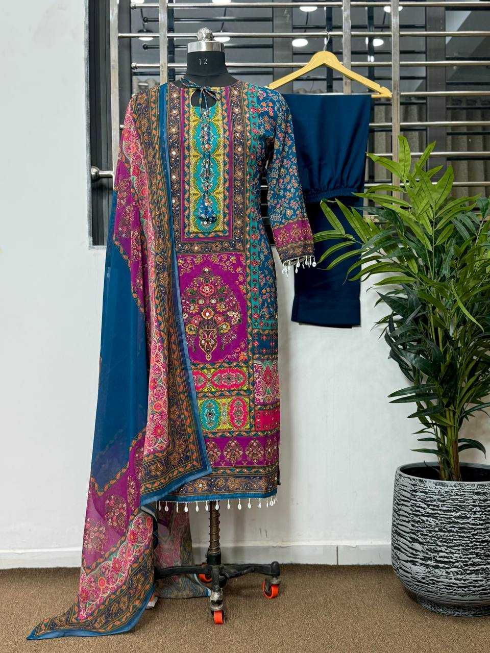 Georgette Kesh122 475 Suits & Dresses Islamic Clothing  Ladies Pakistani Printed Georgette Suits