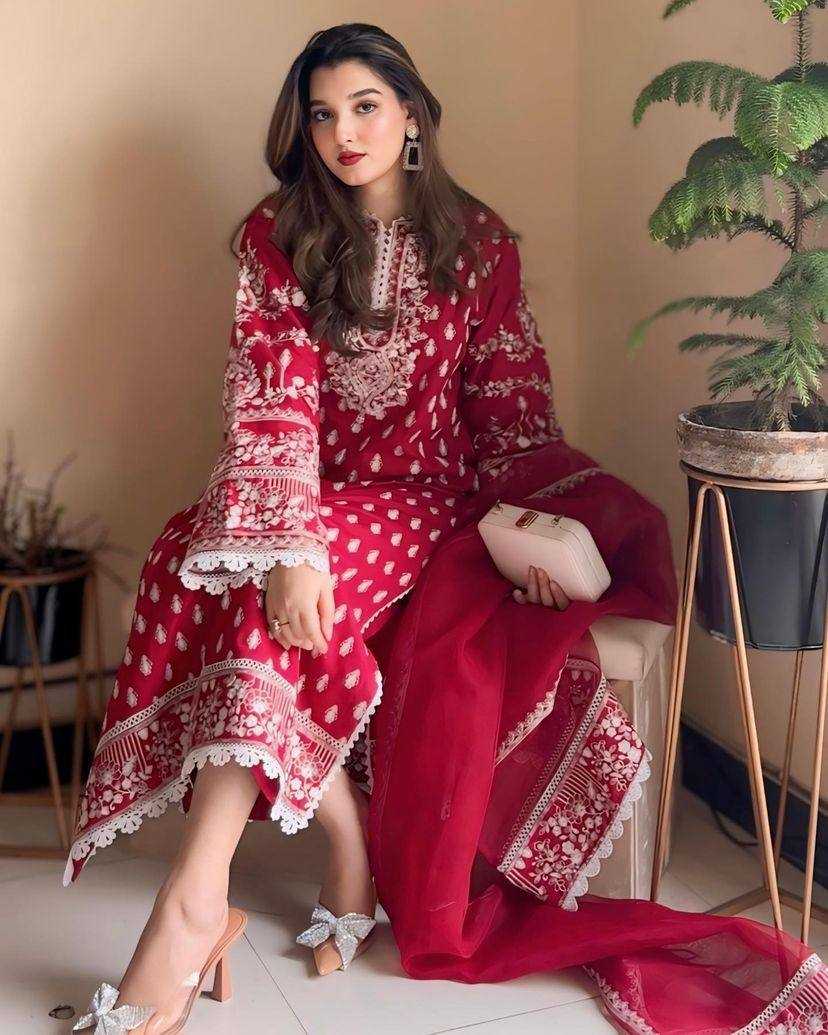 Georgette Kesh149 1273 Suits & Dresses  Ladies Pakistani Embroidery Georgette Suits