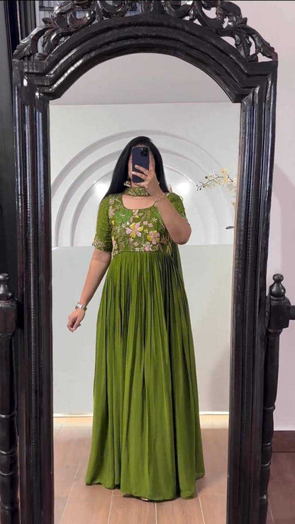 Georgette Kesh232 933 Gowns  Embroidered Anarkali Georgette Green Gowns