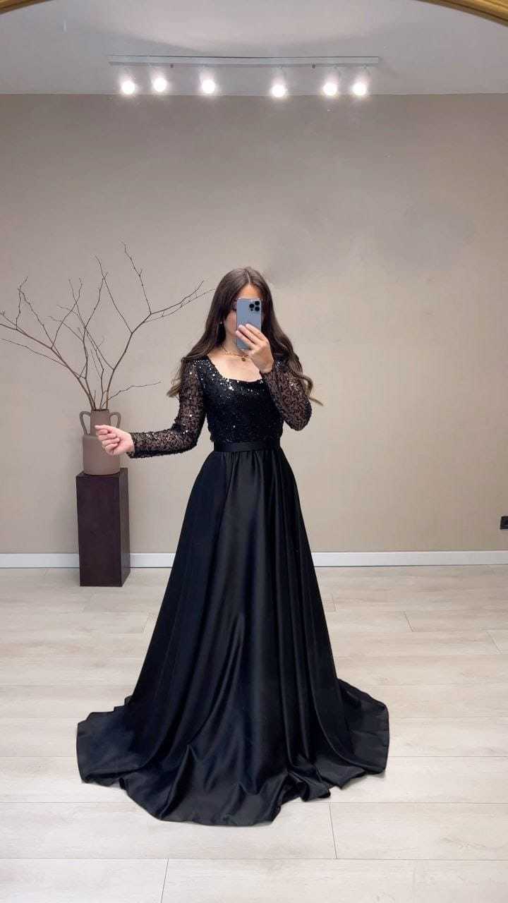 Heavy Silk Pri 2775  Gown