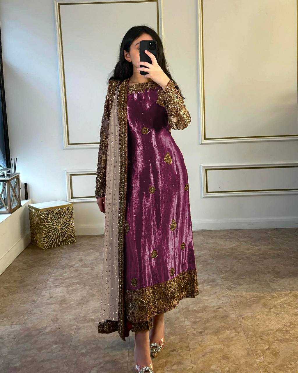 Jimmy Choo Kesh228 516 Suits & Dresses Islamic Clothing  Pakistani Ladies Silk Long Kurtis Suits