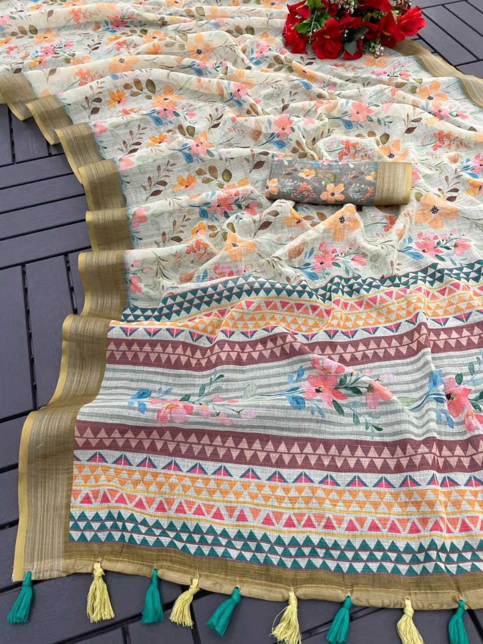 Linen Era 09 Sarees  Printed Cotton Linen Ladies Sarees