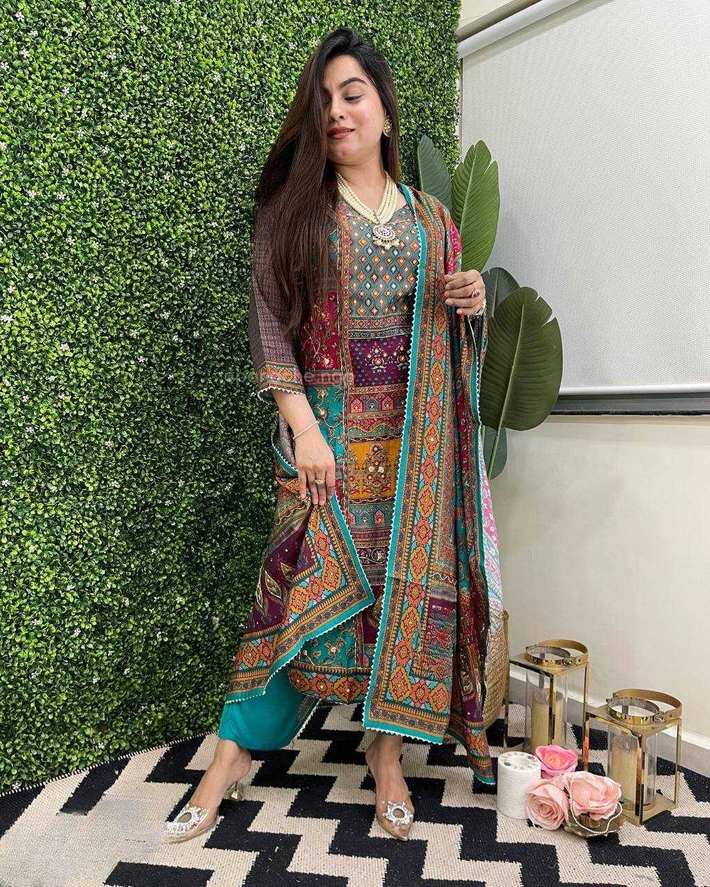 Maslin Rin141 1859 Suits & Dresses  Pakistani Ladies Printed Kashmiri Suits