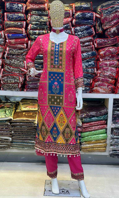 Maslin Vdd 1351 Suits & Dresses  Ladies Dresses Printed Suits