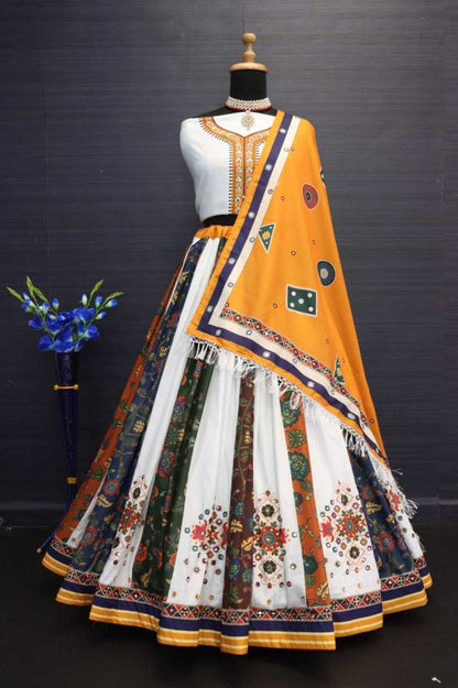 Muslin Cotton Rin136 106 Lehengas  Navratri Chaniya Choli Traditional Printed Lehengas