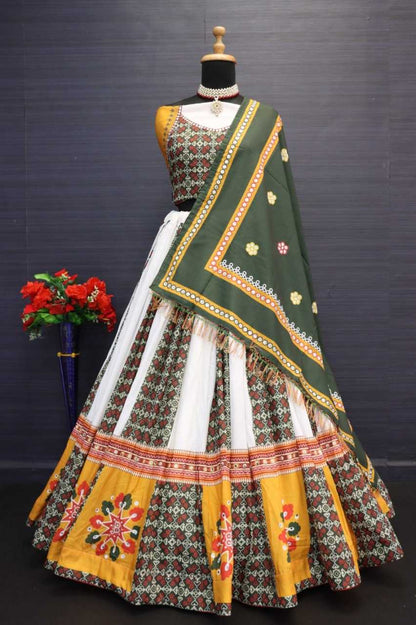 Muslin Cotton Rin136 106 Lehengas  Navratri Chaniya Choli Traditional Printed Lehengas